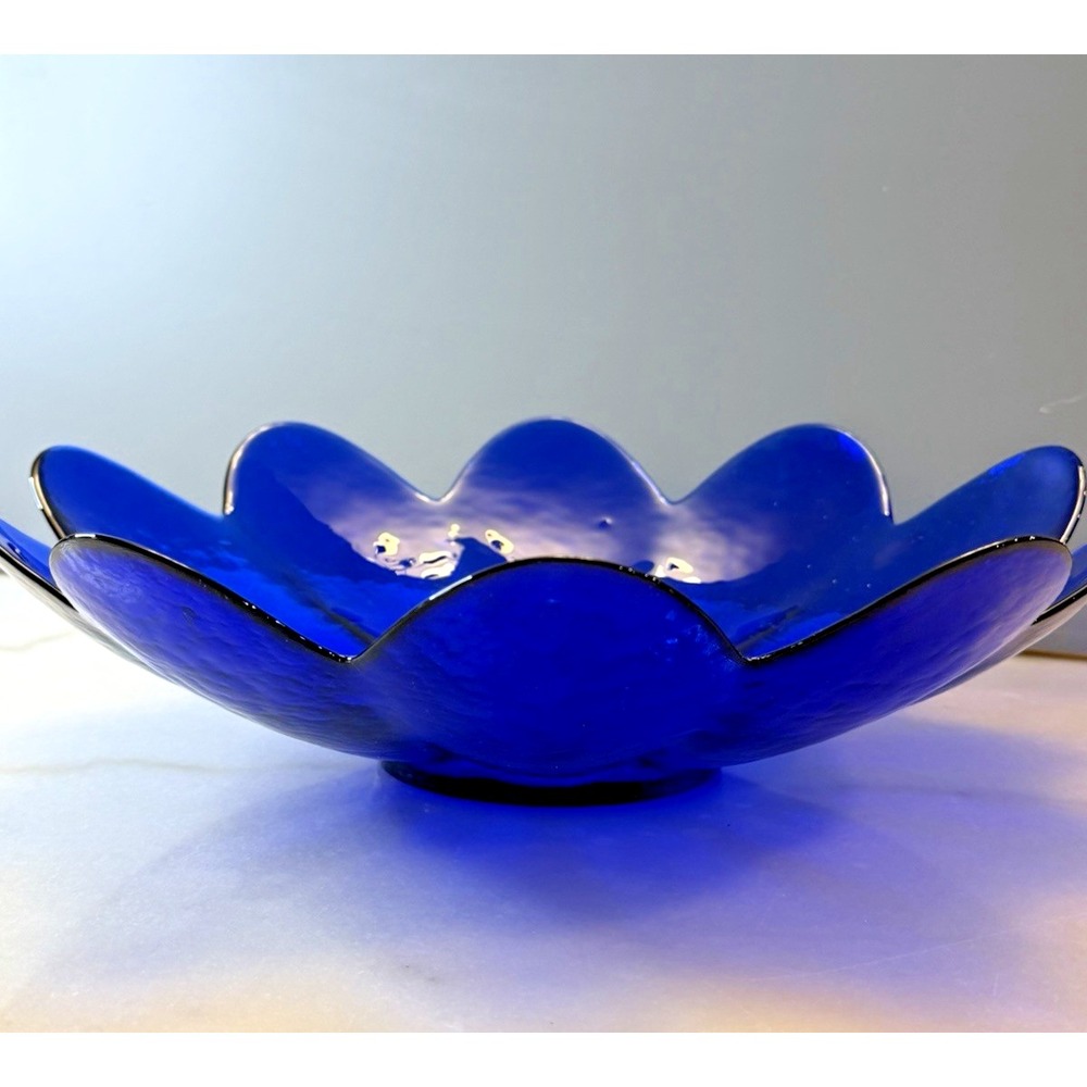 Yalos Casa Murano Glass Cobalt Blue Petal/Flower 13" Centerpiece Bowl- Italy